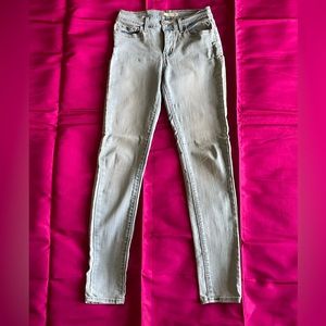 Levi’s 710 super skinny light blue jeans size 28